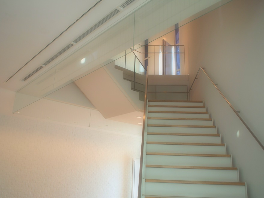 柔らかな光の階段2