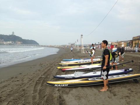 HOKUA SURF & SPORTS 湘南スタンドアップパドルスクール NAISH