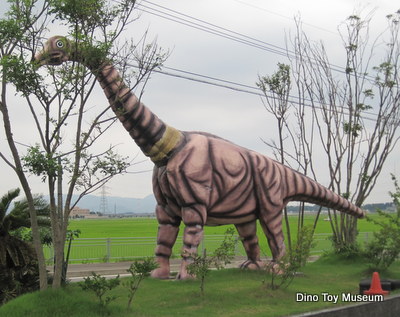 ワンダーランドに恐竜がいた