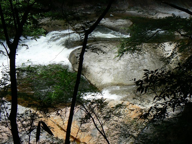 鱒飛の滝１
