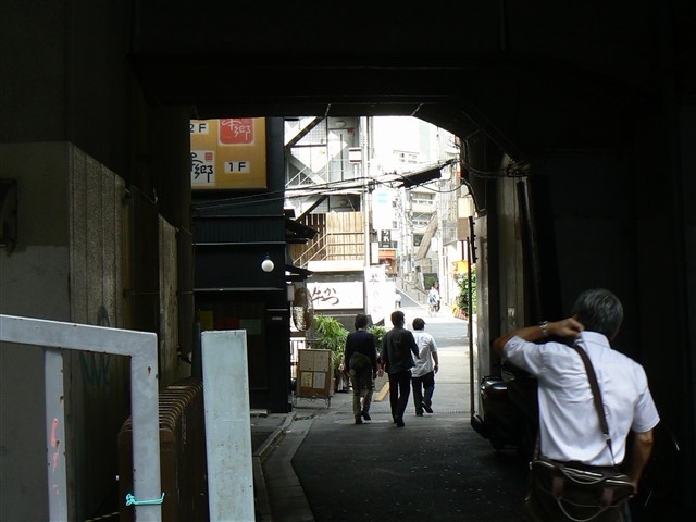 東横線ガード