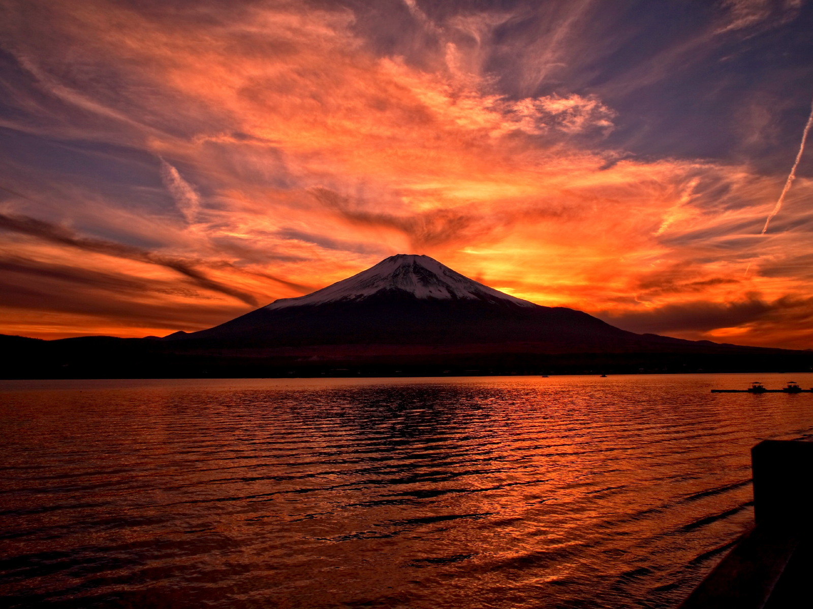 東京写真館 夕暮れの富士山