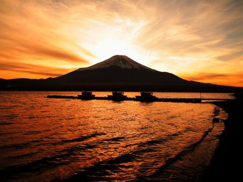 富士山の夕焼け　山中湖