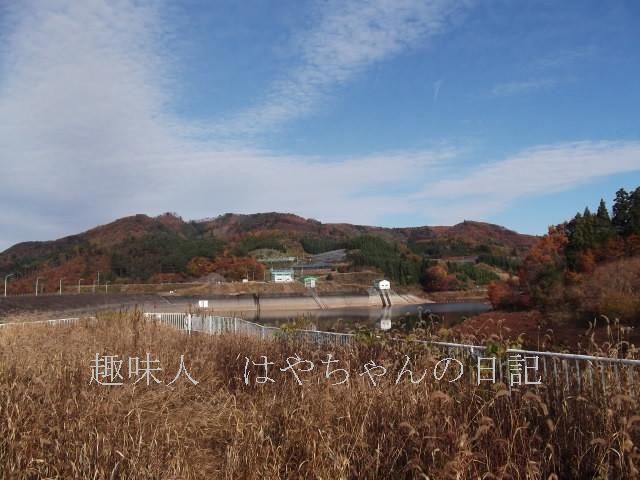 晩秋の花森湖.JPG