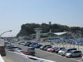 GW初日。昼には320台停められる県立駐車場もほぼ満車です。
